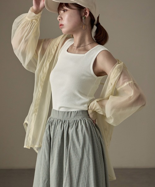 Fashion Letter(ファッションレター)の「【M-4L】リブスクエアネックタンクトップ(タンクトップ・レディース・オフホワイト/ブラック・4L/3L/LL/L/M)」の6枚目の写真