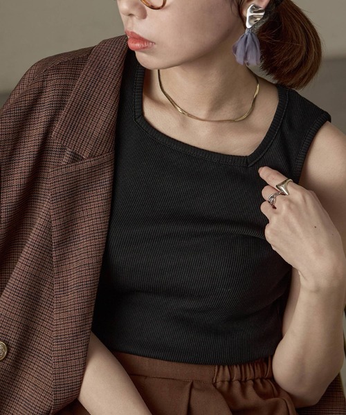Fashion Letter(ファッションレター)の「【M-4L】リブスクエアネックタンクトップ(タンクトップ・レディース・オフホワイト/ブラック・4L/3L/LL/L/M)」の14枚目の写真