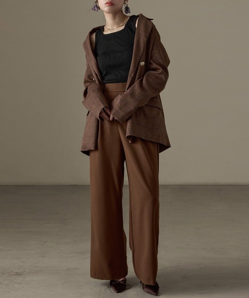 Fashion Letter(ファッションレター)の「【M-4L】リブスクエアネックタンクトップ(タンクトップ・レディース・オフホワイト/ブラック・4L/3L/LL/L/M)」の15枚目の写真