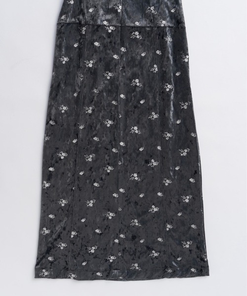 MAISON SPECIAL(メゾンスペシャル)の「Flower Embroidery Velour Camisole Dress/フラワーエンブロイダリーベロアキャミワンピース(ワンピース・レディース・グレー・36/38)」の14枚目の写真