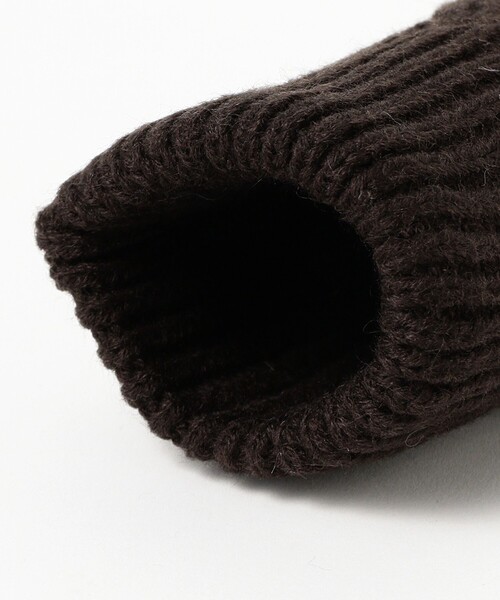 BEAMS(ビームス)の「ケーブルニット グローブ(タッチパネル対応)(手袋・メンズ・ブラック/ブラウン/ネイビー・ONE SIZE)」の9枚目の写真