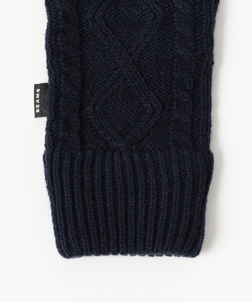 BEAMS(ビームス)の「ケーブルニット グローブ(タッチパネル対応)(手袋・メンズ・ブラック/ブラウン/ネイビー・ONE SIZE)」の13枚目の写真