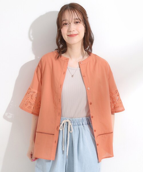 SHOO・LA・RUE（シューラルー）の「【S-LL/6分袖】レースデザインで華やか見え お袖刺繍ブラウス（シャツ/ブラウス・レディース・ホワイト/オレンジ/ブラック・01/02/03/04）」の12枚目の写真