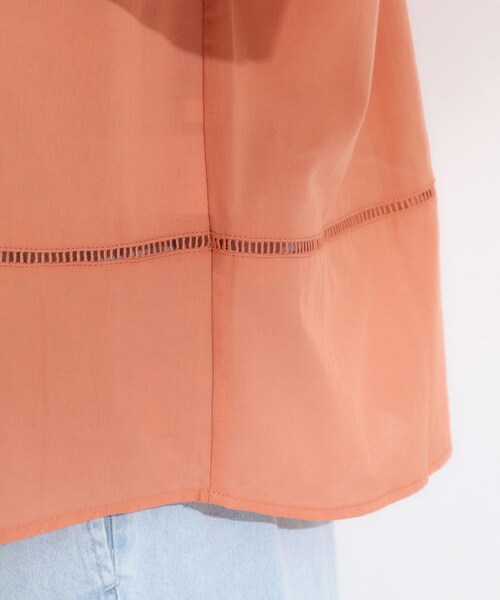 SHOO・LA・RUE（シューラルー）の「【S-LL/6分袖】レースデザインで華やか見え お袖刺繍ブラウス（シャツ/ブラウス・レディース・ホワイト/オレンジ/ブラック・01/02/03/04）」の21枚目の写真