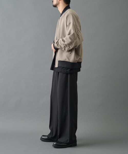 COLONY 2139（コロニートゥーワンスリーナイン）の「BIG MA-1（MA-1・メンズ・ブラック/グレイッシュベージュ・MEDIUM/LARGE）」の12枚目の写真