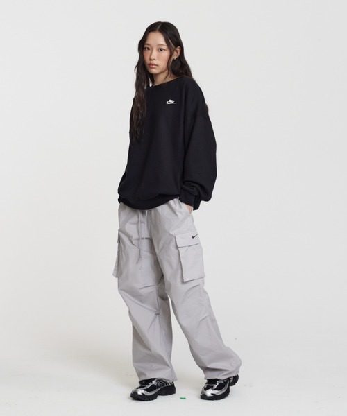 NIKE(ナイキ)の「ナイキ エア マックス モト 2K ウィメンズシューズ / Nike Air Max Moto 2K Women's Shoes HQ2056-007 Black(スニーカー・レディース・ブラック・26/25/24.5/24/23.5/23/22.5/25.5/22)」の7枚目の写真