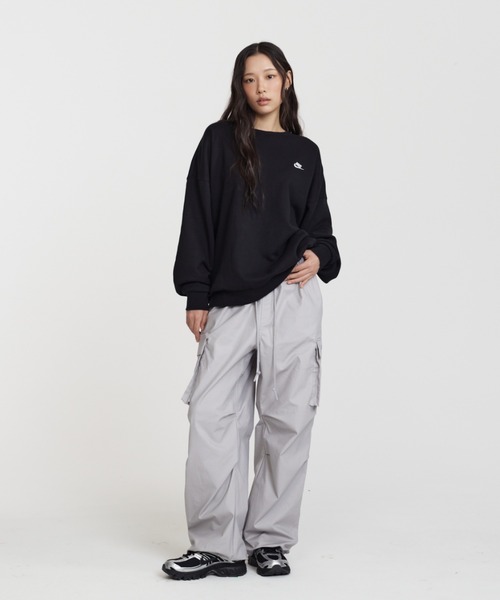 NIKE(ナイキ)の「ナイキ エア マックス モト 2K ウィメンズシューズ / Nike Air Max Moto 2K Women's Shoes HQ2056-007 Black(スニーカー・レディース・ブラック・26/25/24.5/24/23.5/23/22.5/25.5/22)」の6枚目の写真