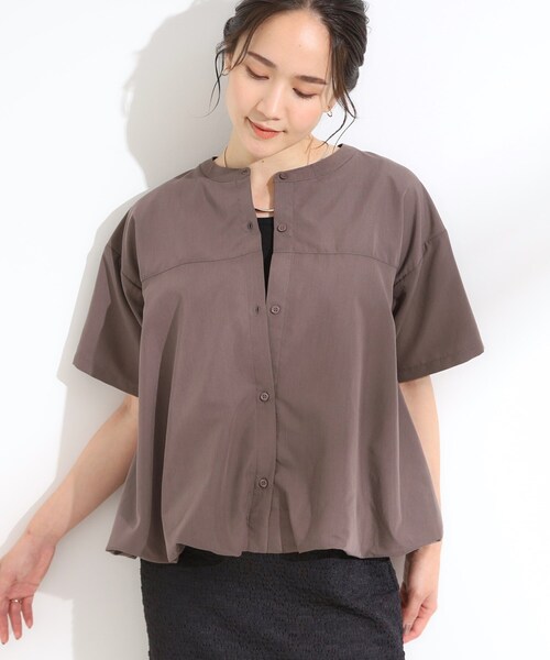 DRESKIP（ドレスキップ）の「【S-LL】インせず着られる 裾バルーンシャツ（シャツ/ブラウス・レディース・ダークブラウン/ライトブルー/オフホワイト・01/02/03/04）」の3枚目の写真