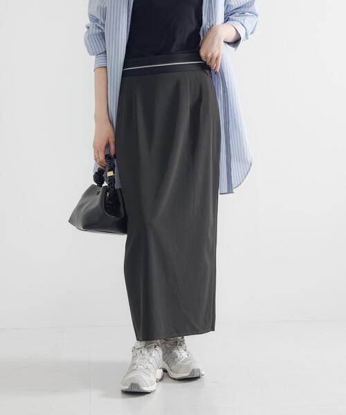 URBAN RESEARCH(アーバンリサーチ)の「マーベルトストレートミディスカート(スカート・レディース・カーキ/スミクロ・36/38)」の2枚目の写真