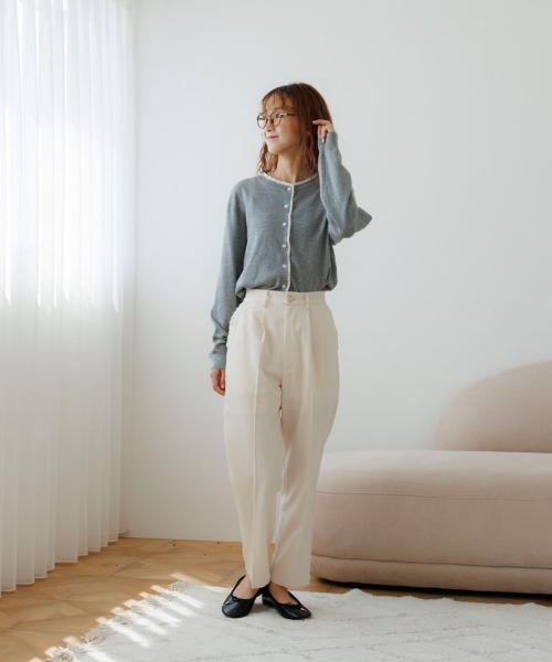 flower（フラワー）の「タイニーフリルカーディガン（カーディガン/ボレロ・レディース・グレー/ブラック・FREE）」の5枚目の写真