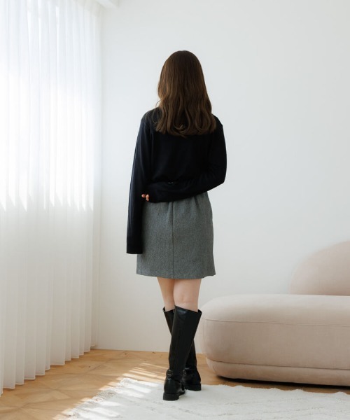 flower（フラワー）の「タイニーフリルカーディガン（カーディガン/ボレロ・レディース・グレー/ブラック・FREE）」の12枚目の写真