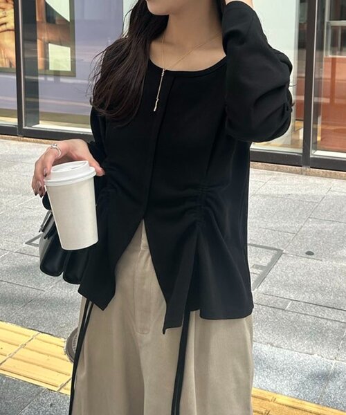 カプリシューレマージュ　シースルー水玉　黒トップス カプリシューレマージュ シースルー水玉 黒トップス CAPRICIEUX LE