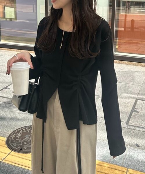 CAPRICIEUX LE'MAGE（カプリシューレマージュ）の「ドロストリブTシャツ（Tシャツ/カットソー・レディース・グレー/ブラック/ベージュ・FREE）」の4枚目の写真