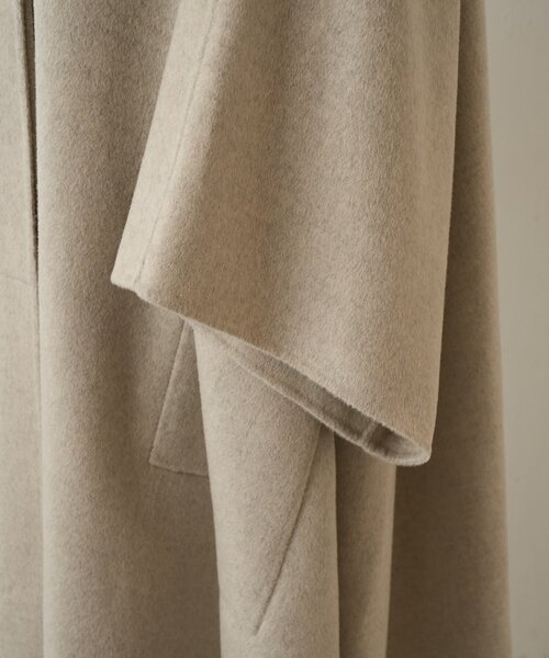 BEARDSLEY（ビアズリー）の「《15 quinze》リバーフレアーコート（その他アウター・レディース・ブラック/ベージュ・FREE）」の11枚目の写真