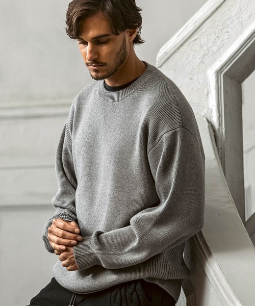 AKM Contemporary(エイケイエムコンテンポラリー)の「【WEB・直営店限定】AKM Contemporary(エイケイエムコンテンポラリー)カシミヤ混 ミラノリブ クルーネックニット(保温性/肉厚生地)(ニット/セーター・メンズ・グレー/ブラック/ホワイト/ブラウン・S/M/L/XL)」の3枚目の写真