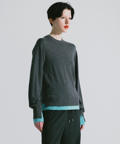 CINOH(チノ)の「BICOLOR-TRIM KNIT(ニット/セーター・レディース・ブラウン/チャコールグレー/ターコイズブルー・38)」の7枚目の写真