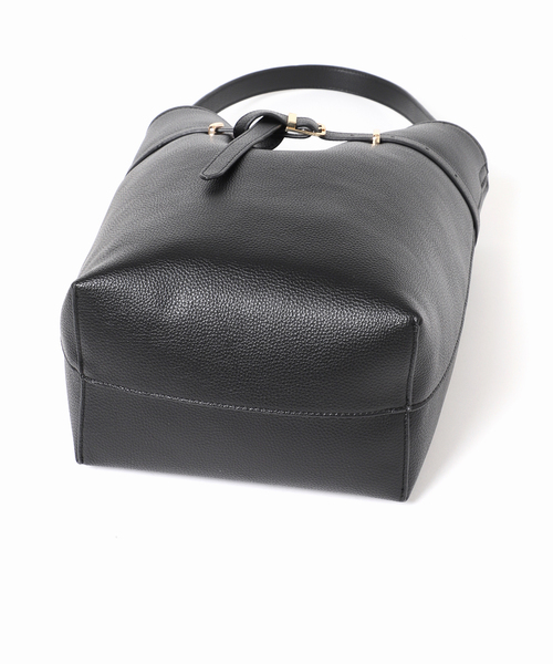 SLOBE IENA（スローブイエナ）の「《追加2》SLOBE ベルトスクエアトートバッグ（ショルダーバッグ・レディース・ブラック/ブラウン・FREE）」の12枚目の写真