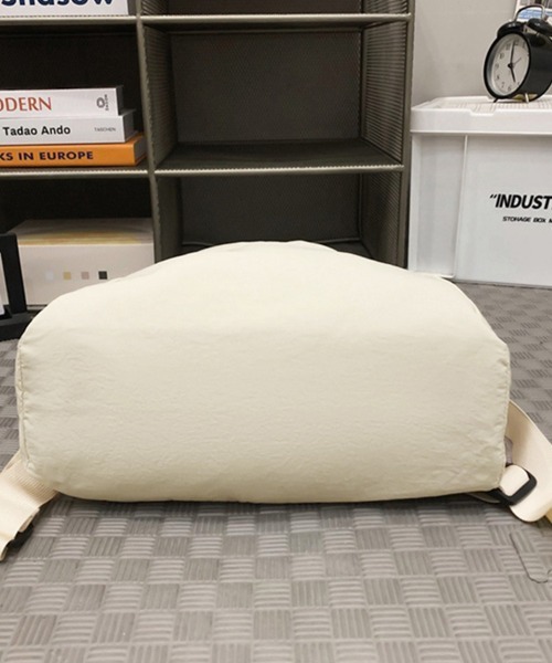 Doux Belle(ドゥーベル)の「2WAYバッグ ドローストリングトートリュック(トートバッグ・レディース・グリーン/パープル/ブラック/オフホワイト・FREE)」の14枚目の写真