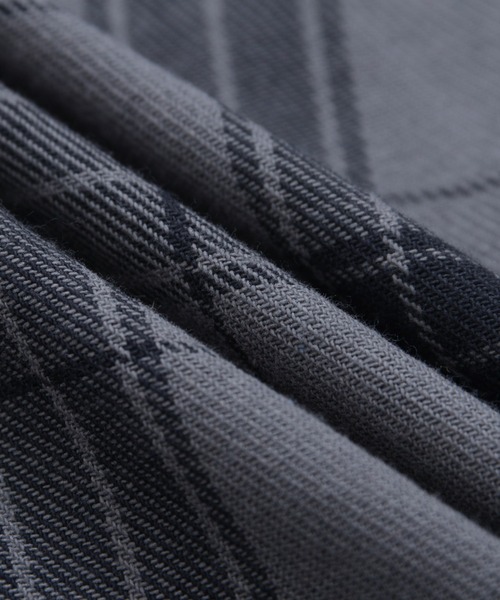 Arnold Palmer(アーノルドパーマー)の「シャドーチェック 長袖 フードシャツ(シャツ/ブラウス・メンズ・ネイビー/ブラック/アイボリー・M/L/LL)」の20枚目の写真