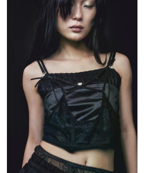 L.H.P(エルエイチピー)の「neith./ネイス/Camisole Garter(Black)(キャミソール・レディース・ブラック・F)」の7枚目の写真