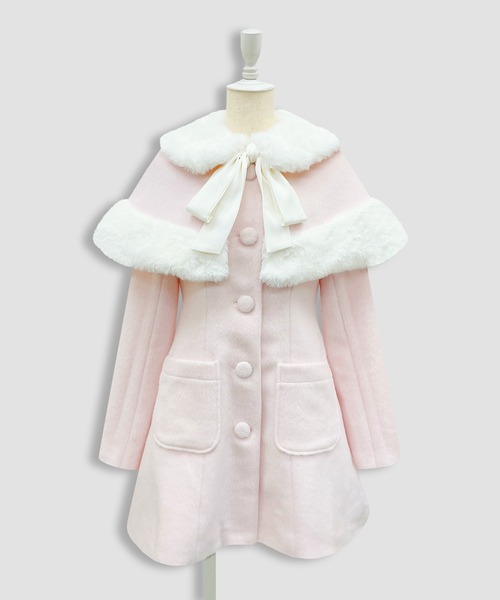 Honey Cinnamon(ハニーシナモン)の「エコファーボレロAラインコート(その他アウター・レディース・ホワイト/ピンク・FREE)」の20枚目の写真