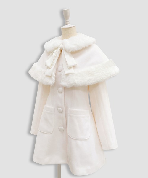 Honey Cinnamon(ハニーシナモン)の「エコファーボレロAラインコート(その他アウター・レディース・ホワイト/ピンク・FREE)」の15枚目の写真