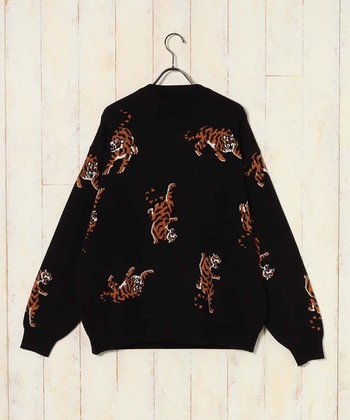 アニマル総柄ニット（ニット/セーター）｜Bleu Bleuet（ブルーブルーエ