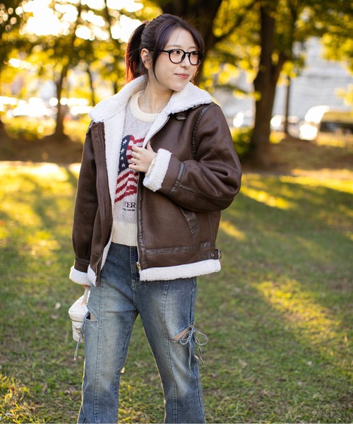 GORGE（ゴージ）の「《フェイクムートン×フライト》レディース ジャケット スタンドネック（ブルゾン・レディース・ブラウン/アイボリー/ブラック・F）」の9枚目の写真