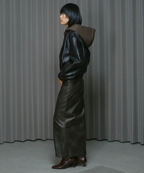 THINGS THAT MATTER（シングス ザット マター）の「VINTAGE IMITATION LEATHER HOODIE JACKET / ヴィンテージイミテーションレザーフーディージャケット（ブルゾン・レディース・ブラウン・FREE）」の8枚目の写真