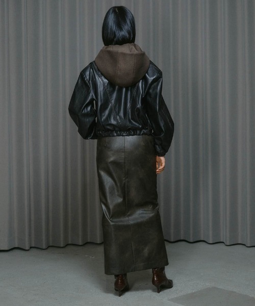 THINGS THAT MATTER（シングス ザット マター）の「VINTAGE IMITATION LEATHER HOODIE JACKET / ヴィンテージイミテーションレザーフーディージャケット（ブルゾン・レディース・ブラウン・FREE）」の9枚目の写真
