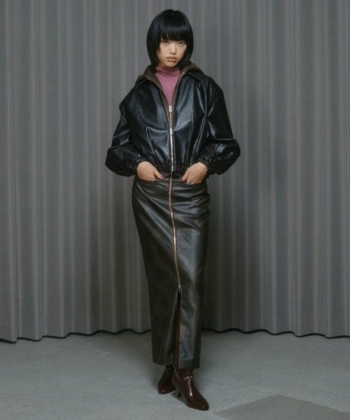 THINGS THAT MATTER（シングス ザット マター）の「VINTAGE IMITATION LEATHER HOODIE JACKET / ヴィンテージイミテーションレザーフーディージャケット（ブルゾン・レディース・ブラウン・FREE）」の10枚目の写真