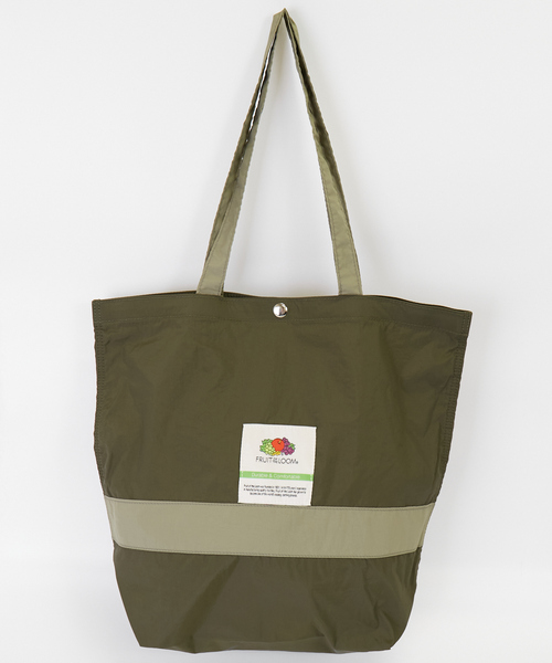 FRUIT OF THE LOOM（フルーツオブザルーム）の「【FRUIT OF THE LOOM/フルーツ オブ ザ ルーム】 NYLON TOTE L/ナイロン【WEB限定】（トートバッグ・メンズ・グリーン系その他/バイオレット/カーキ/グレイッシュブルー・フリー）」の12枚目の写真