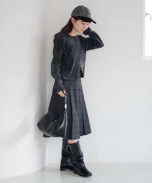 Kastane（カスタネ）の「【一部店舗限定/ユニセックス】B ガンクラブ刺繍キャップ（キャップ・レディース・ブラウン/グレー・FREE）」の9枚目の写真