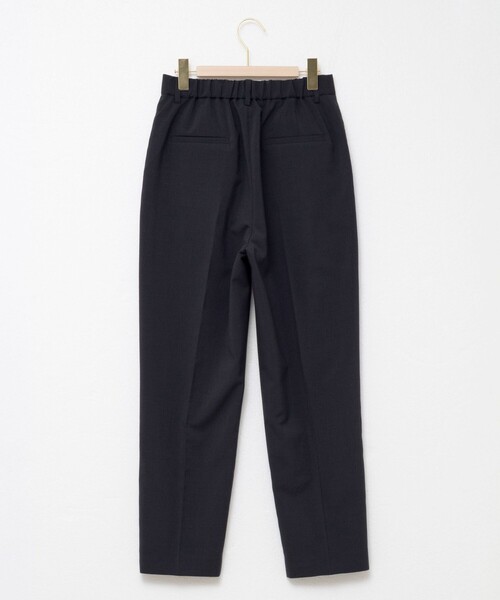 NOLLEY’S（ノーリーズ）の「《セットアップ対応》ウォッシャブルタックテーパードパンツ（その他パンツ・レディース・グレー系その他/ネイビー・38/36）」の22枚目の写真