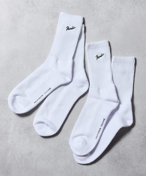 NUMBER (N)INE（ナンバーナイン）の「100% FINE COTTON EMBROIDERY CLASSIC LOGO 2 PACK RIB CREW SOCKS / ファイン コットン100% ワンポイント ロゴ刺繍 2パック リブ クルー ソックス（ソックス/靴下・メンズ・ホワイト/ブラック・25cm～27cm）」の4枚目の写真