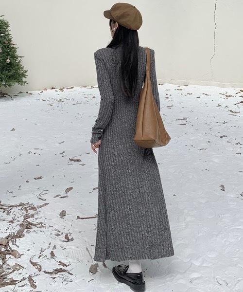SHEPP（シープ）の「ヘンリーデザイン リブニットロングワンピース（ワンピース・レディース・ブラック/ベージュ/グレー・L/M）」の16枚目の写真