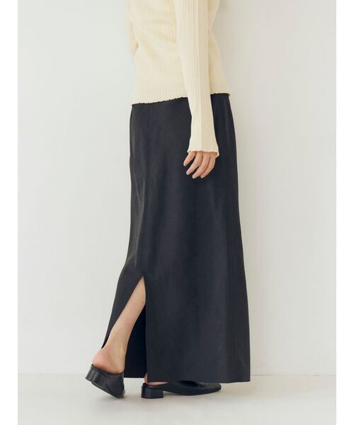 Ungrid(アングリッド)の「ピーチ起毛フィットフレアスカート(スカート・レディース・チャコールグレー/イエロー/オレンジ・SMALL/MEDIUM)」の10枚目の写真