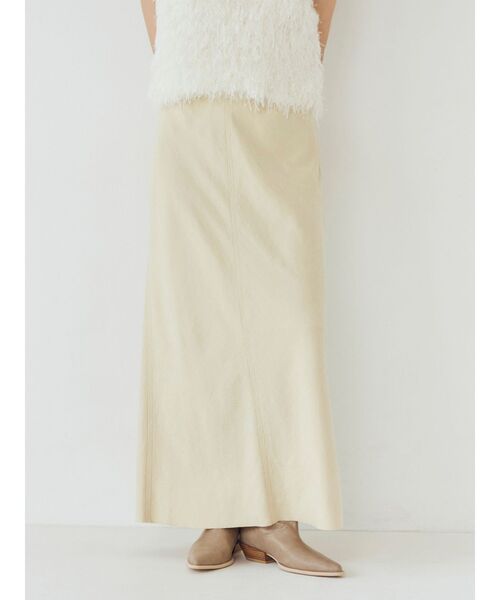 Ungrid(アングリッド)の「ピーチ起毛フィットフレアスカート(スカート・レディース・チャコールグレー/イエロー/オレンジ・SMALL/MEDIUM)」の13枚目の写真