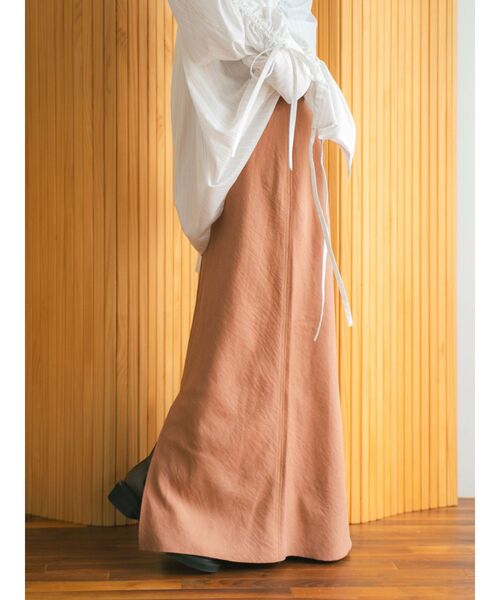 Ungrid(アングリッド)の「ピーチ起毛フィットフレアスカート(スカート・レディース・チャコールグレー/イエロー/オレンジ・SMALL/MEDIUM)」の20枚目の写真