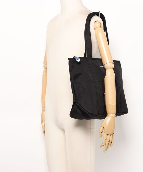 Manhattan Portage（マンハッタンポーテージ）の「TOMPKINS TOTE BAG (MD) Pokemon 25（トートバッグ・メンズ・ブラック・MEDIUM）」の20枚目の写真