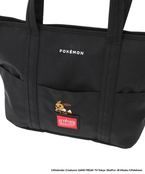 Manhattan Portage（マンハッタンポーテージ）の「TOMPKINS TOTE BAG (MD) Pokemon 25（トートバッグ・メンズ・ブラック・MEDIUM）」の7枚目の写真