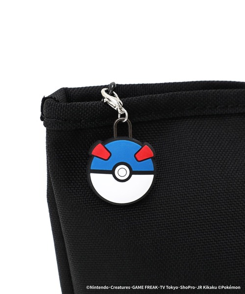 Manhattan Portage（マンハッタンポーテージ）の「TOMPKINS TOTE BAG (MD) Pokemon 25（トートバッグ・メンズ・ブラック・MEDIUM）」の3枚目の写真