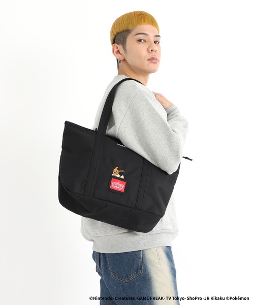 Manhattan Portage（マンハッタンポーテージ）の「TOMPKINS TOTE BAG (MD) Pokemon 25（トートバッグ・メンズ・ブラック・MEDIUM）」の14枚目の写真