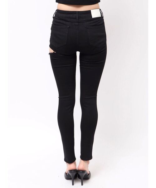 GYDA(ジェイダ)の「ミドルウエストSIDE RIPPEDカラースキニーパンツ(デニムパンツ・レディース・ブラック・SMALL/X-SMALL/MEDIUM)」の11枚目の写真