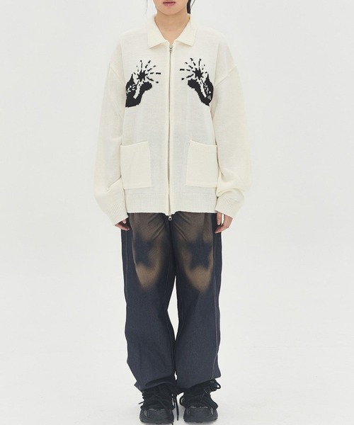 Video Jockey(ビデオジョッキー)の「【UNISEX】VIDEO JOCKEY/Star Cat ZIPUP(ニット/セーター・レディース・アイボリー/ブラック・SMALL/MEDIUM)」の5枚目の写真