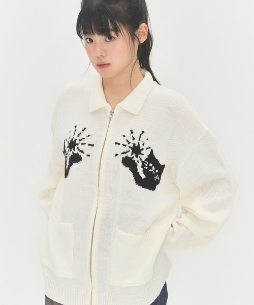 Video Jockey(ビデオジョッキー)の「【UNISEX】VIDEO JOCKEY/Star Cat ZIPUP(ニット/セーター・レディース・アイボリー/ブラック・SMALL/MEDIUM)」の8枚目の写真