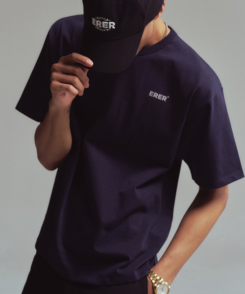 ERER（エルエル）の「[UN] ベーシックロゴTシャツ ネイビー（Tシャツ/カットソー・レディース・ネイビー・1/2/3）」の7枚目の写真