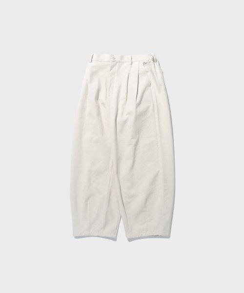 URBANSTOFF(アーバンストッフ)の「デュラブルロングバルーンパンツ(クリーム)(その他パンツ・レディース・その他・LARGE/MEDIUM/SMALL)」の3枚目の写真