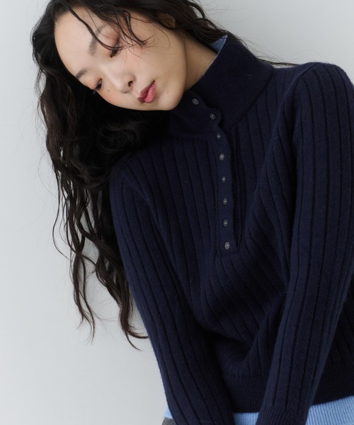 NUJOH（ヌゾ）の「Two-Tone Collar Rib Knit / ツートーンカラ―リブニット（Tシャツ/カットソー・レディース・ネイビー/ライトベージュ/グレー・FREE）」の13枚目の写真