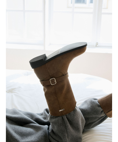 OMNIPOTENT（オムニポテント）の「omn Belt Boots _2Colors（ブーツ・レディース・ブラック/ブラウン・24cm/24.5cm/25cm/23cm/23.5cm）」の6枚目の写真